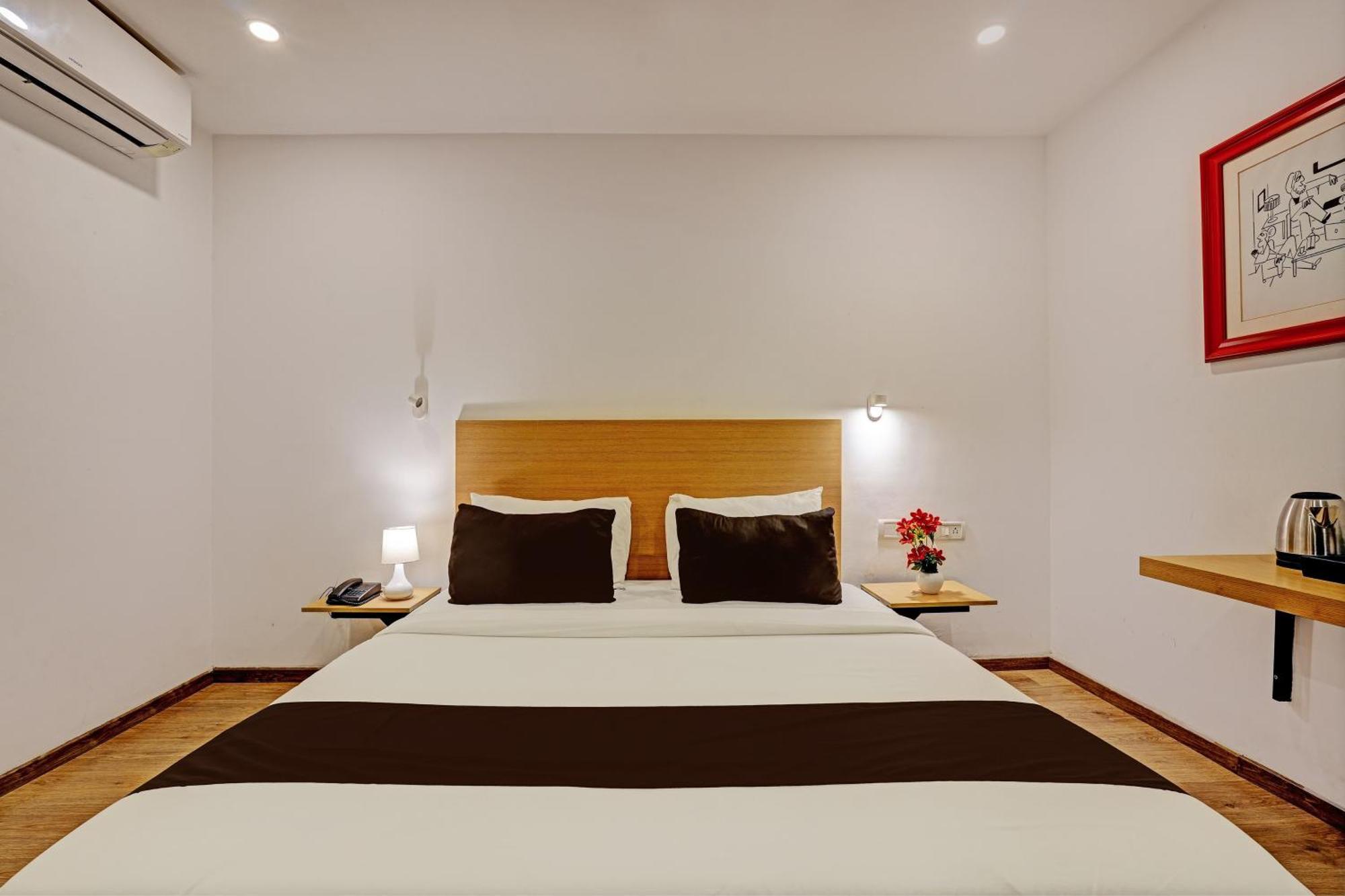 Hotel Qubic Near Igi Delhi Airport Új-Delhi Kültér fotó